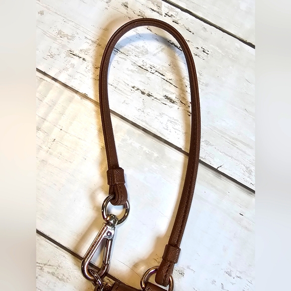 DKNY Brown/Tan Logo Wristlet Wallet Handbag Zip up Leather Purse - Picture 8 of 12